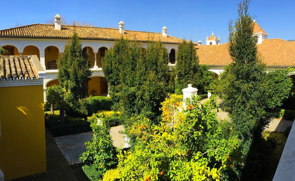 Finca Monasterio Hotel San Martin del Tesorillo Exterior photo